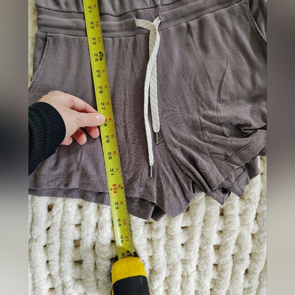 Vuori Torrey Ribbed Romper Shorts - Picture 3 of 12